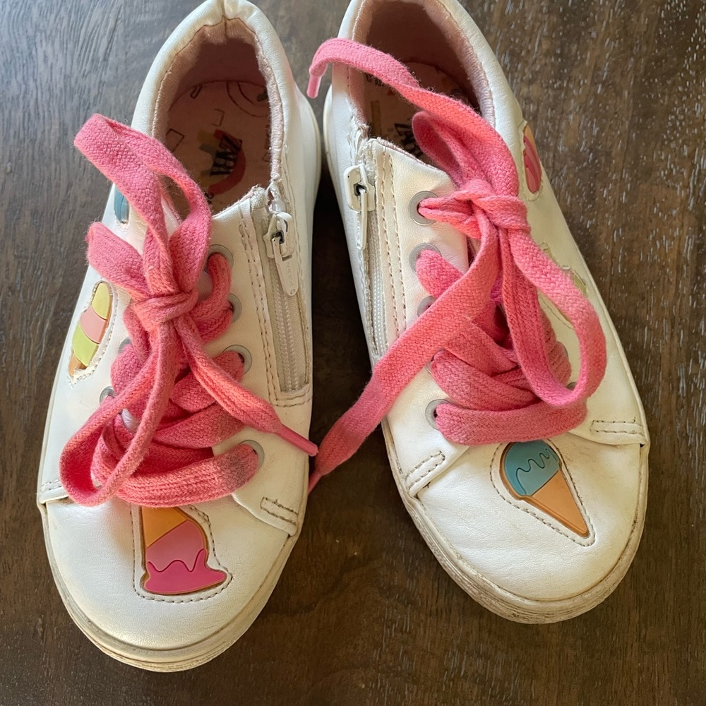 Zara toddler girls sneakers Euro size 25